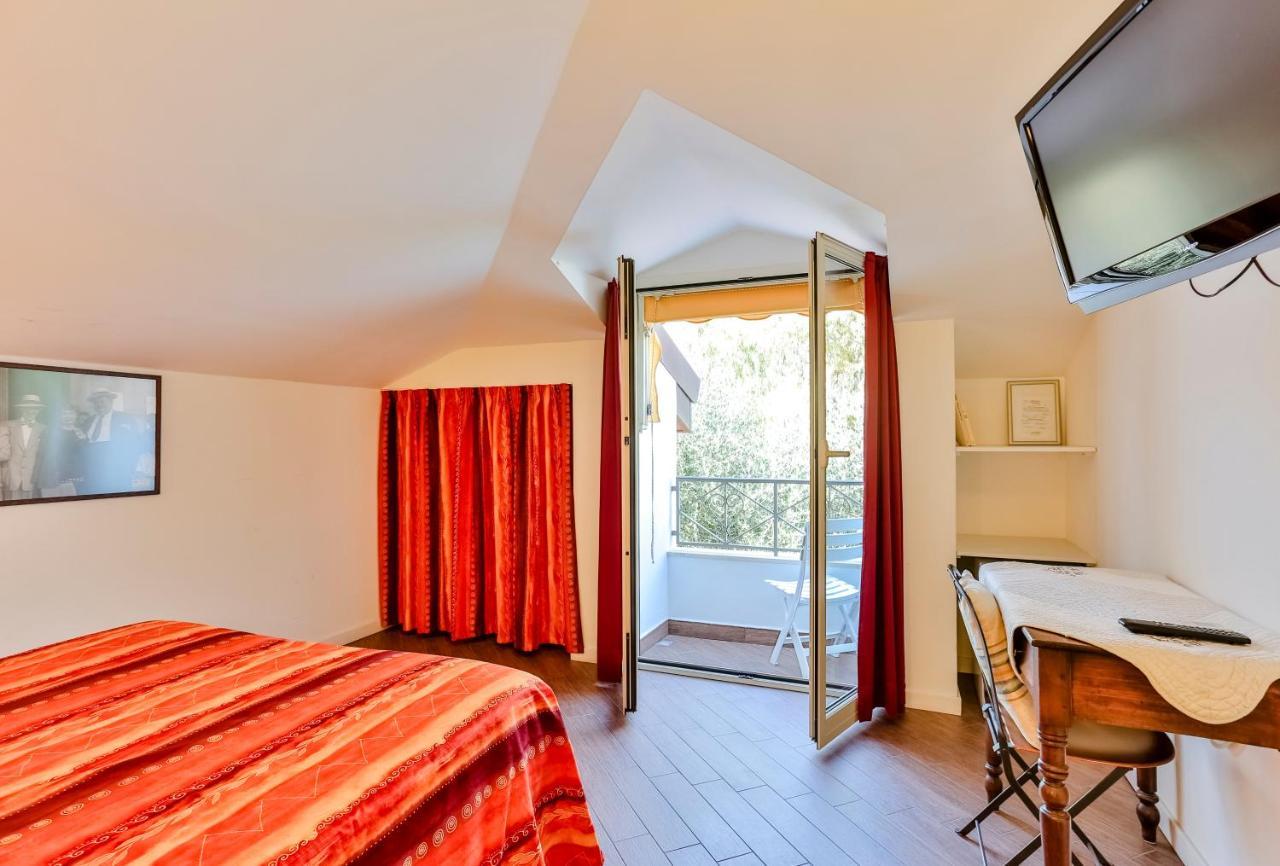Casa Di Rossana Bed&Breakfast ซานเรโม ภายนอก รูปภาพ